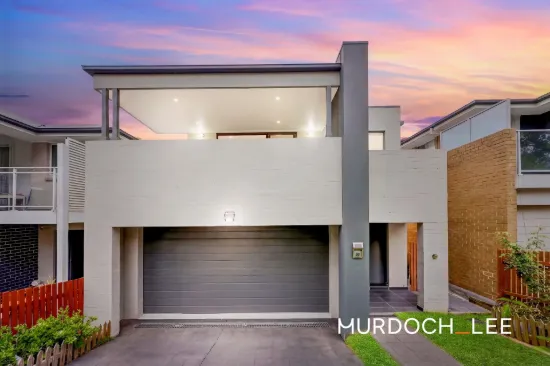 Stylish & Spacious Living Moments from Rouse Hill Town Centre