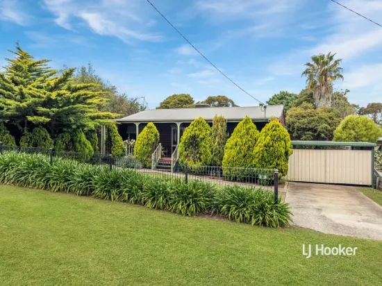 Central Convenience with Comfortable Living