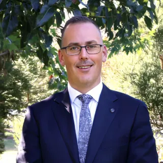 Tim Dixon - Real Estate Agent