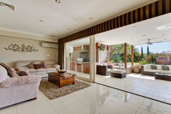 Hilton Parkes Real Estate - Real Estate Agency