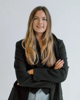 Amy Kingshott - Real Estate Agent