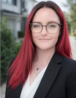 AmyLea Vang - Real Estate Agent