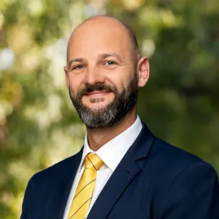 Shane Bogdanowicz - Real Estate Agent