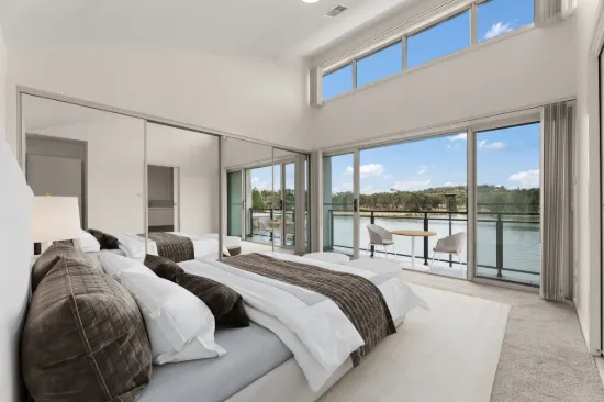 Lakeside Lifestyle | Spacious Townhouse with Waterfront Access