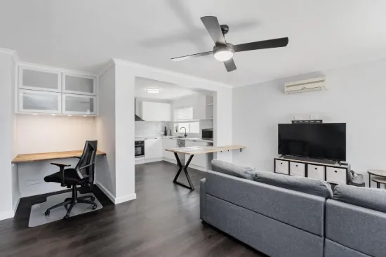 Affordable Townhouse - A Hidden Gem!