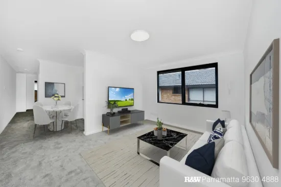 MODERN & SYTLISH TOP FLOOR APARTMENT - AS BRAND NEW 