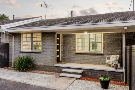 Private & Low Maintenance In Central Highton