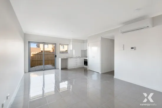 Prime Living in Dandenong's Heart!