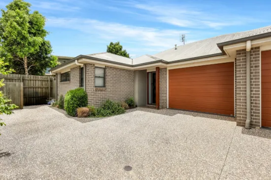 Now Meet this Modern Unit in Glenvale where Less Maintenance meets Easy Weekends.