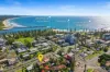Spacious North-Facing Apartment - Walk to Beach & Town