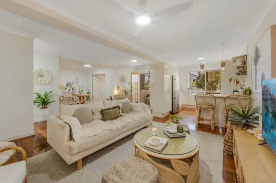 Coastal Calm Meets Mediterranean Charm