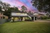 Spacious Family Haven with Poolside Entertaining