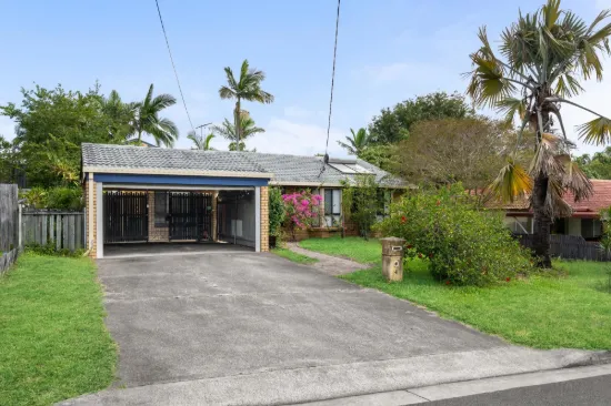 Lowset Family Living with Pool on a Generous Block