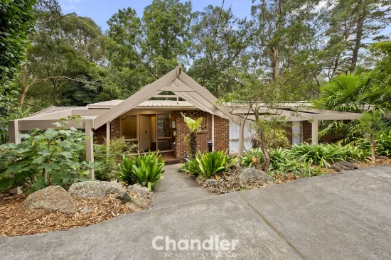 Spacious Family Living with Flexible Zones and Hills Charm