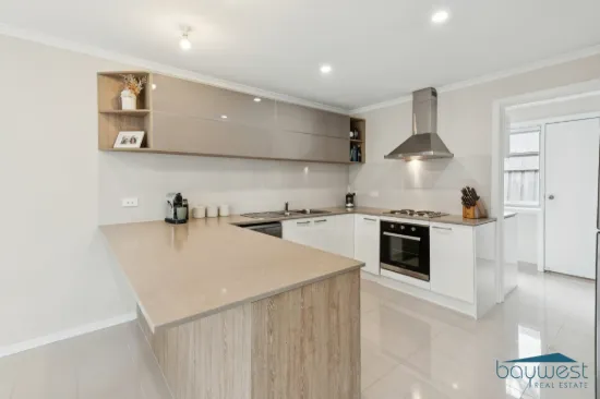 Contemporary Comfort Meets Quiet Lane Living