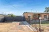3 Bedroom property on Peacemarsh Road! 