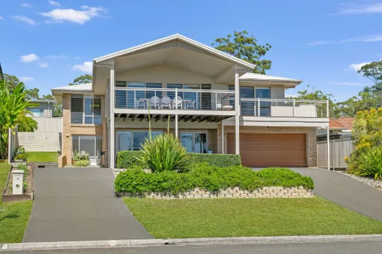 Sophisticated Coastal Living with Superior Outlook