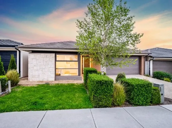 Stunning Quality-Built Family Home at 40 Bowler Avenue, Clyde!