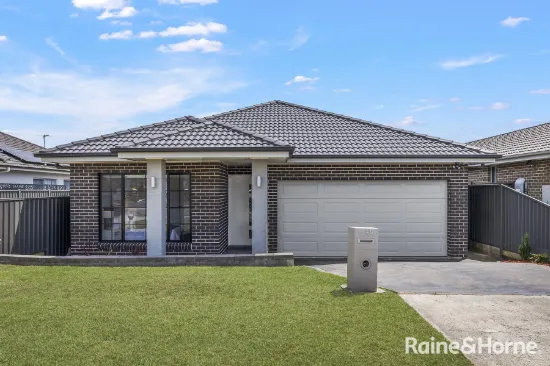 HOME IN PRIME LOCATION || READY TO MOVE IN 