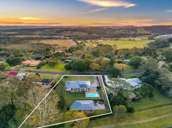 Well appointed family home