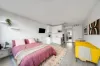 High Yield Investment - Open Design Studio Apartment in great location !