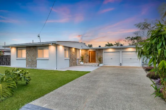 CONTEMPORARY LOWSET FAMILY HOME WITH POOL AND MODERN UPGRADES