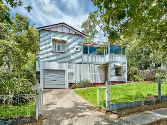 Exceptional Opportunity on 625m² - Renovate, Rebuild or Redevelop (STCA)