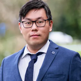 Michael Zhang - Real Estate Agent