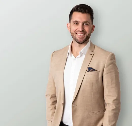 Walter  Summons - Real Estate Agent at Belle Property Armadale - ARMADALE