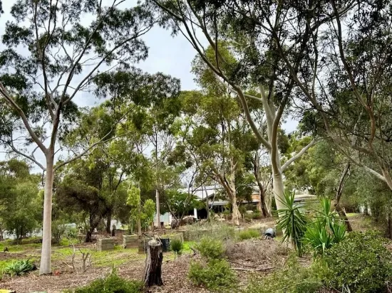 Prime Subdivision Opportunity on Expansive Allotment (STCC)