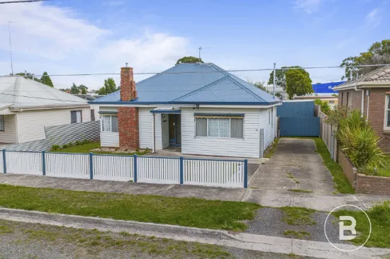 PRIME SEBASTOPOL OPPORTUNITY WITH SPACE, FLEXIBILITY & FUTURE POTENTIAL