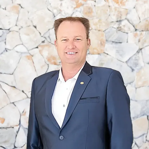 Brad Johnston - Real Estate Agent at Harcourts Property Centre  - BEENLEIGH