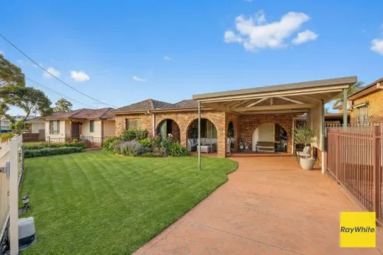 Family Brick Home + 3 Bedroom Granny Flat!