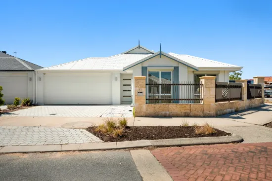 Modern Living in Sought-After Rivergums Estate.