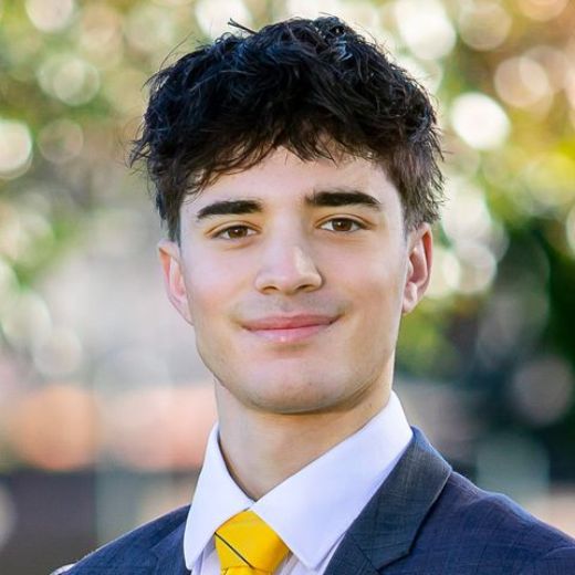 Roy Gregory - Real Estate Agent at Ray White Oakleigh