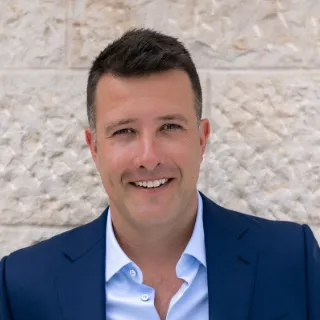 Matt Debreczeni - Real Estate Agent