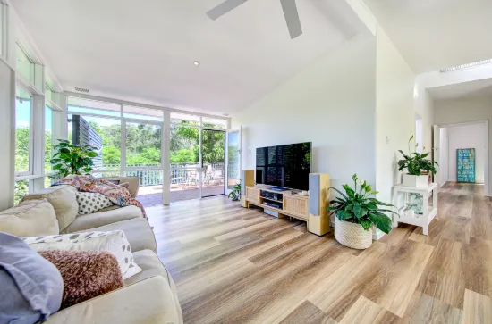 Build your family memories here  expansive 1567sqm of land, leafy views and breathtaking potential