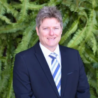 Matthew Jones - Real Estate Agent