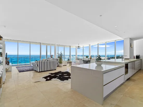 Unrivalled coastal luxury.