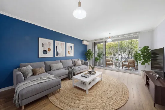 NORTH FACING ONE BEDROOM APARTMENT IN PRIME LOCATION