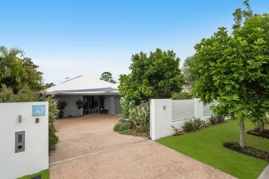 Family Living with Versatility and Lifestyle Appeal