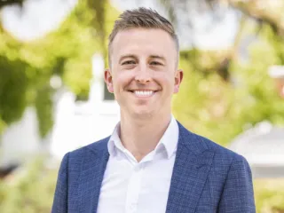 Michael Steenhuis - Real Estate Agent