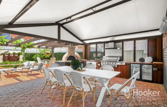 REFINED FAMILY LUXURY WITH RESORT-STYLE OUTDOOR LIVING