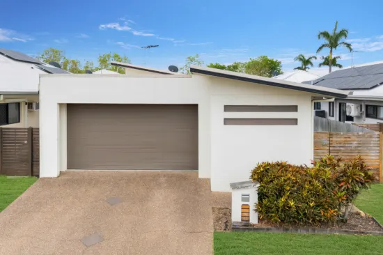 Secure Family Living in Royal Palms Community