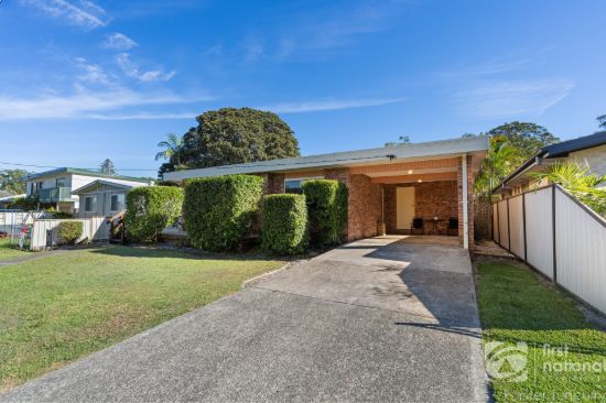 Central Forster Living with Spacious Outdoor Entertaining