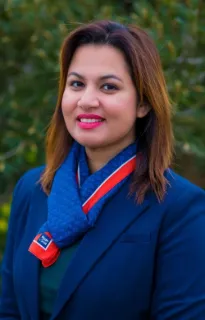 Isha  Batra - Real Estate Agent