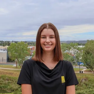 Jessica Moore - Real Estate Agent