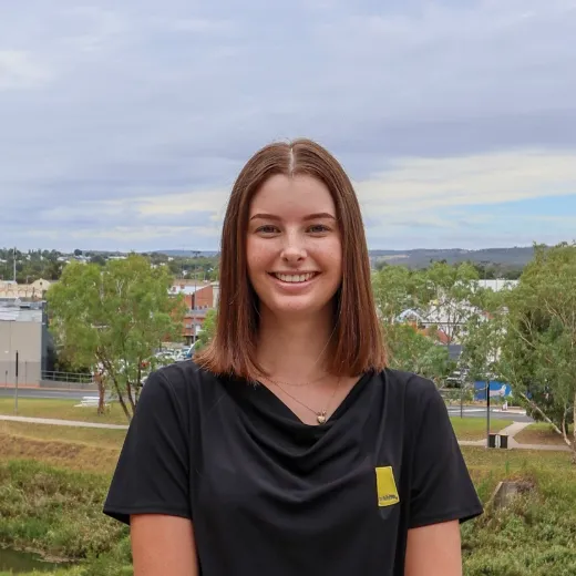 Jessica Moore - Real Estate Agent at Ray White - Rural Inverell
