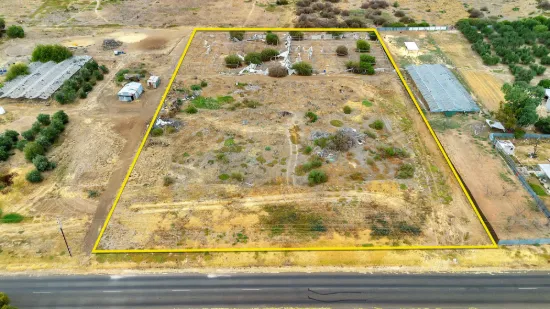  Allotment Available on Artesian Road!