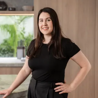 Amanda McCoy - Real Estate Agent